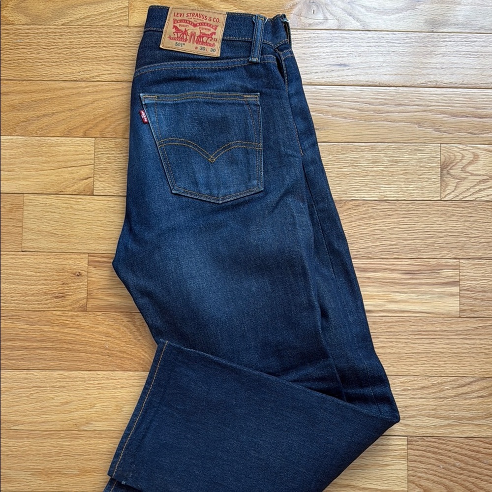 Levi's Blue Straight Jeans Classic Style